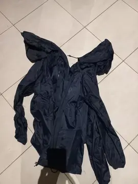 "kway" pas de la marque éponyme