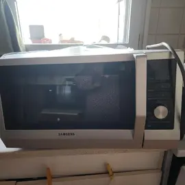 Four combiné Samsung