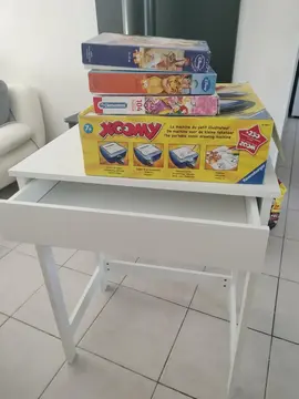 petit bureau+ jeux