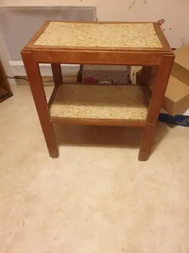 Petite table