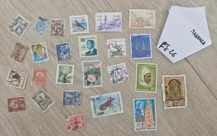 Lot de timbres du Maghreb FO26