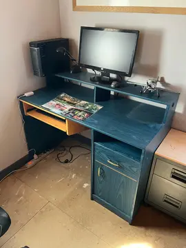 bureau bleu