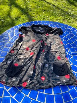 haut taille 4 cache cache