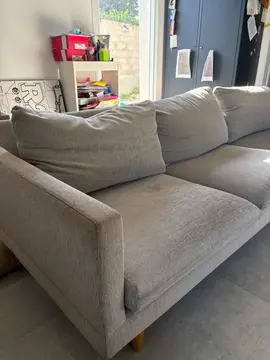canapé à donner - à récupérer sur Juvignac au plus tard le 21 mars
