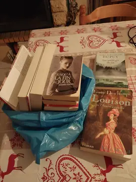 donne plusieurs livres