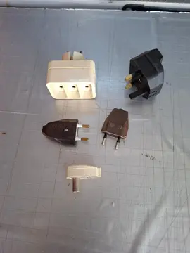 Lot de prises électrique