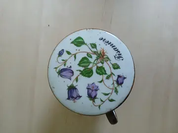 petite tasse à thé