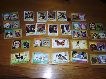 lot de timbres oblitérés Umm al qiwain