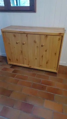 Petit meuble de rangement