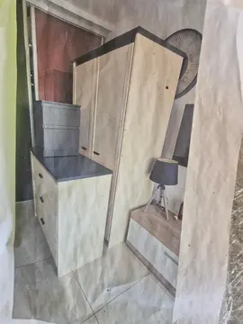 armoire avec penderie démonté