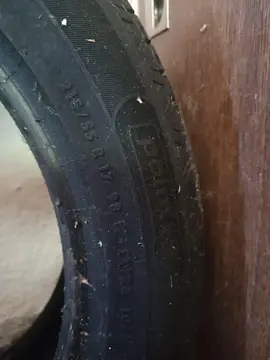 Pneu très bon état