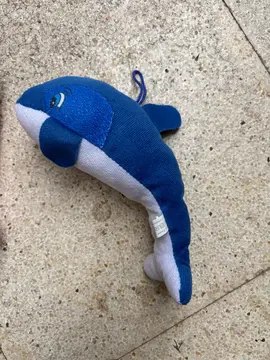 peluche dauphin