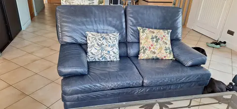 donne canape 2place et 1 fauteuil