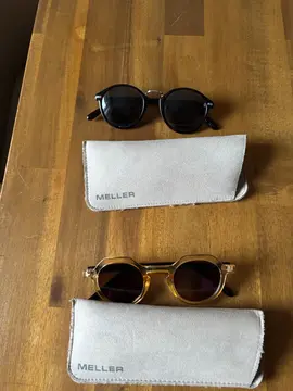donne 2 paires de lunette marque Meller