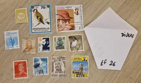 Lot de timbres Monde EF26