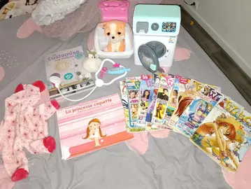 lot divers jouet et livre fille