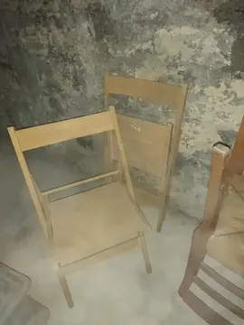 Divers petits meubles