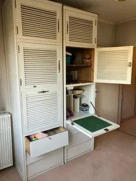 2 meubles/bureaux/tiroirs