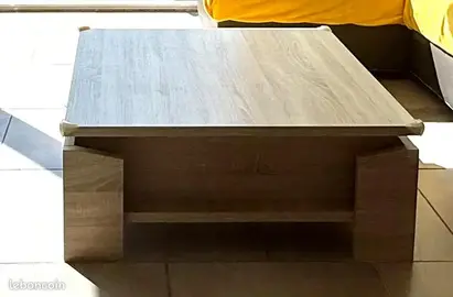 Table basse But carrée chêne sonoma