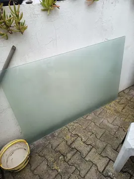 plaque en verre .