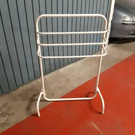 Sèche serviettes de toilette