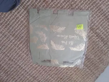 lot de boîtes pour enfants