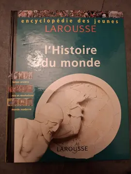 Larousse l’ Histoire du monde