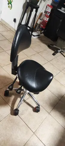 fauteuil de bureau forme selle