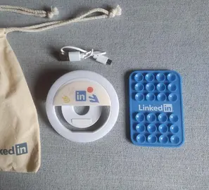 Anneau lumineux + support ventouses pour téléphone portable + sac