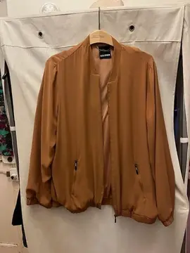veste fluide demie saison couleur camel taille 42