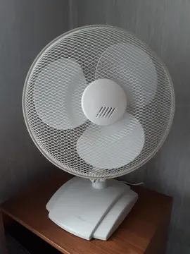 Ventilateur sur pied court