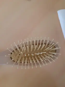 Petite brosse à cheveux