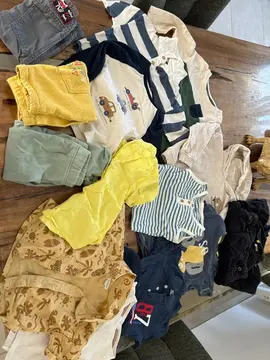 lot vêtements 12-18 et 24 mois