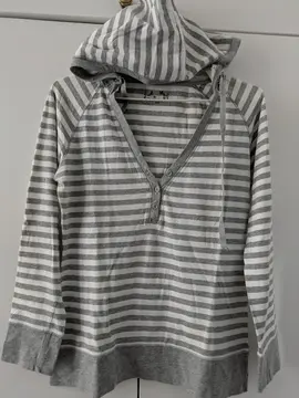 ensemble sweat léger et tee shirt manches longues