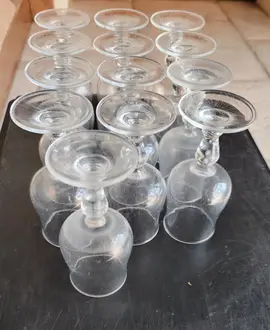 Lot de 13 verres