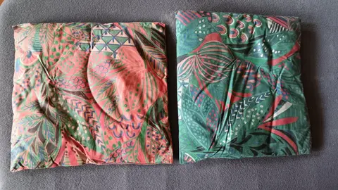2 coussins