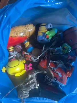 lot de jouets divers