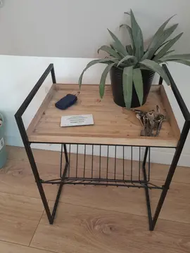 porte revue ou porte plante