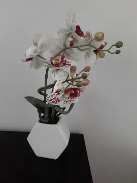 Orchidée artificielle