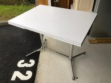 Robuste table de cuisine à rallonges "Vintage"