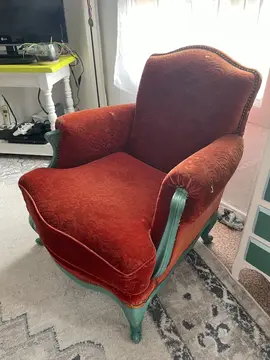 Deux fauteuils