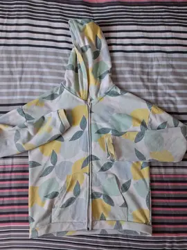 sweat zippé à capuche okaïdi 12 ans