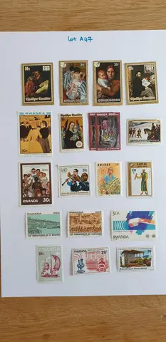Lot A47 - Timbres du Rwanda