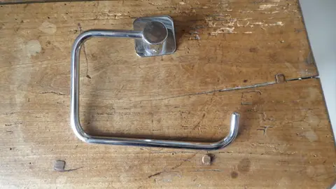 dérouleur papier WC