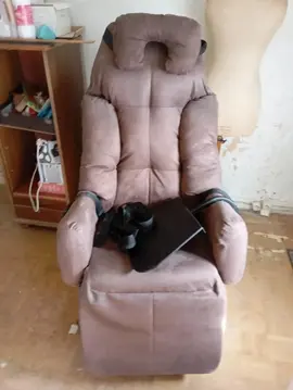 fauteuil à roulettes pour personnes âgées