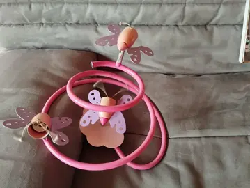 lustre papillon violet