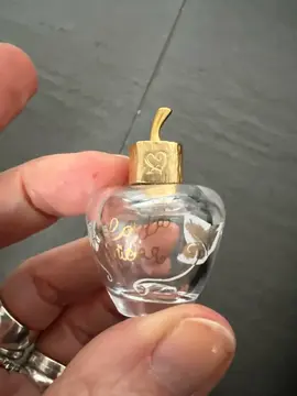 mignature parfum Lolita Lempika