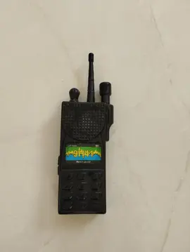 faux talkie walkie