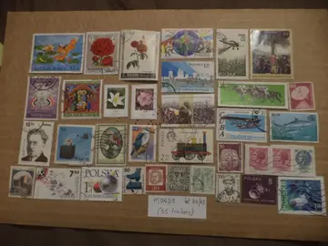 Lot de timbres du Monde. Lot du 24/03