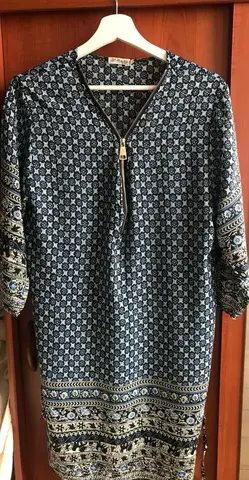 Robe/tunique taille L